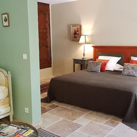Pierres Blanches Bed & Breakfast Cotignac Dış mekan fotoğraf