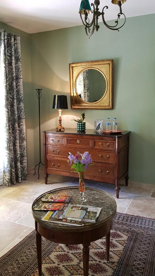 Pierres Blanches Bed & Breakfast Cotignac Dış mekan fotoğraf